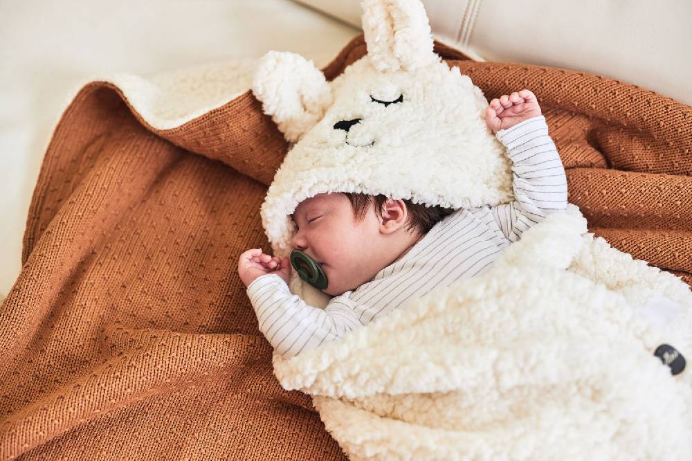 Jollein Einschlagdecke für Babyschale Bunny Off-White Tägliche Deals