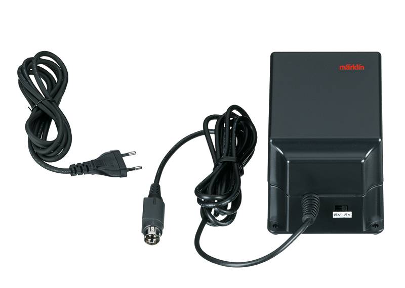 Märklin Schaltnetzteil 50/60 VA, 100 - 240 Volt, DE/EU