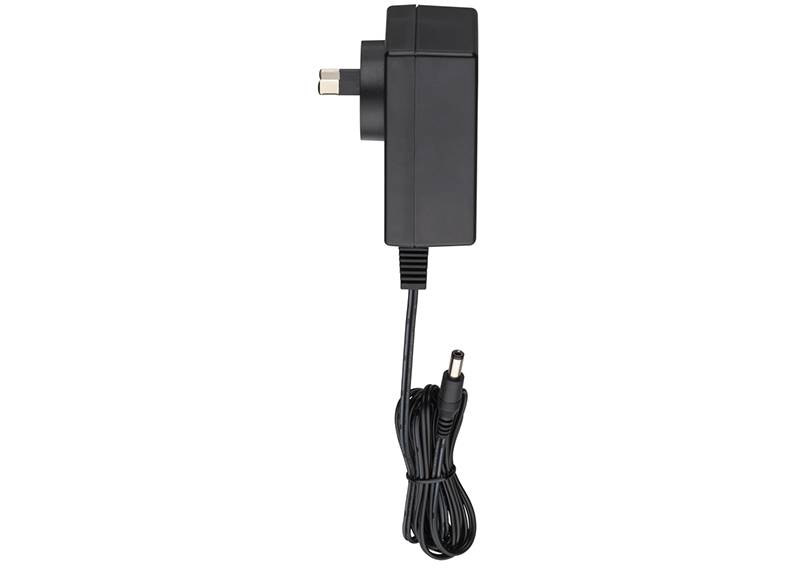 Märklin Schaltnetzteil 36 VA, 100-240 Volt, Australien/Neuseeland