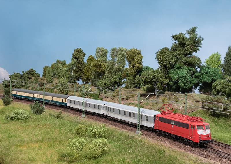 Märklin Elektrolokomotive Baureihe 110.3 Kostenloser Versand international