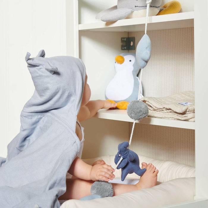 Nordic Coast Company Spieluhr Baby Pinguin Hellblau Flash Sale
