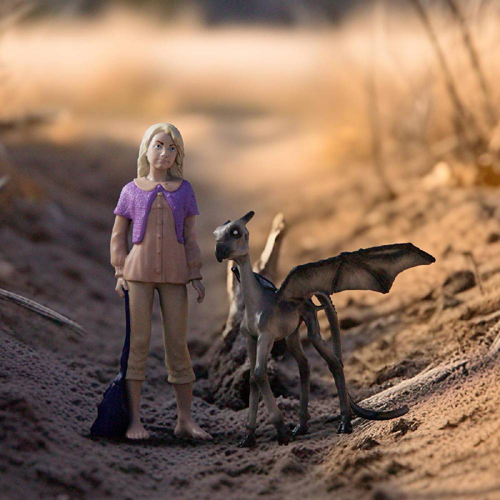 Schleich Luna Lovegood™ & Baby Thestral Kauf eins, bekomm eins gratis
