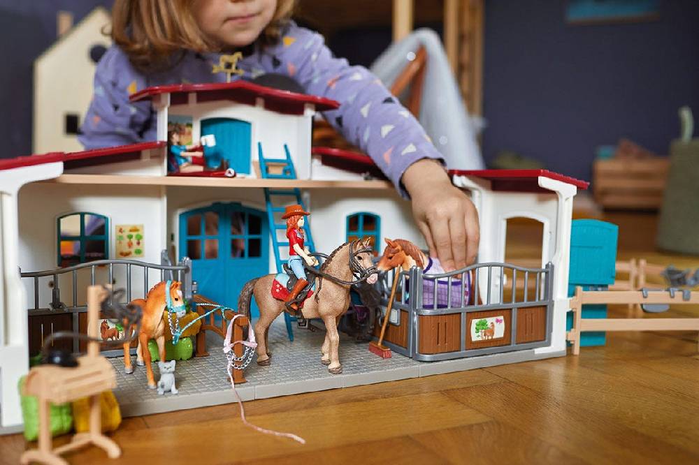 Schleich Reiterhof Fabrikverkauf