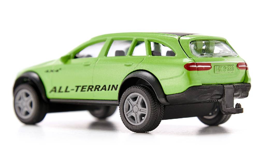 Siku Mercedes-Benz E-Klasse All-Terrain 4X4˛ 10234900001 Lagerräumung