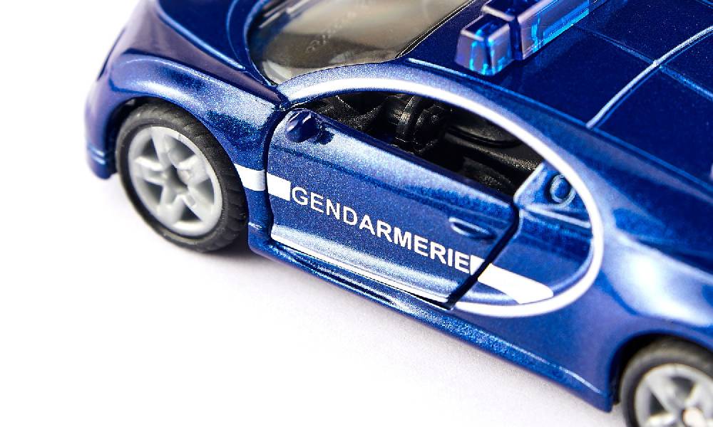 Siku Bugatti Chiron Gendarmerie 10154100000 Letzter Tag