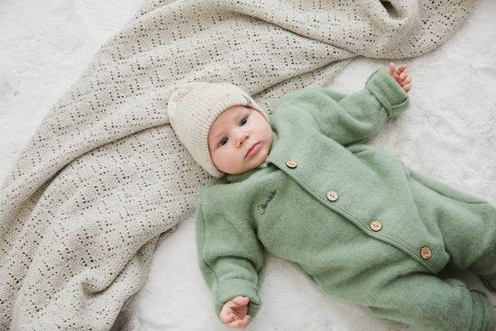 Sterntaler Mütze aus Strickware mit Sprenkeldesign Letzte 3 Tage
