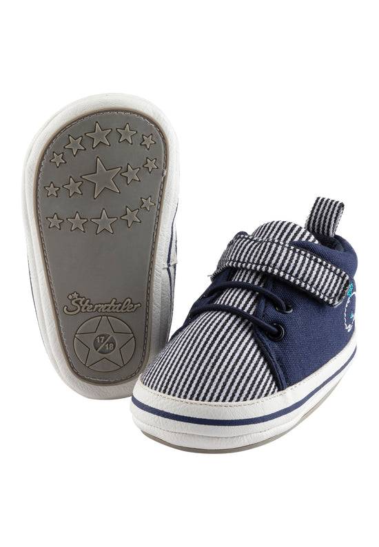 Sterntaler Babyschuh Marine aus Materialmix mit Stickerei Wal 2025