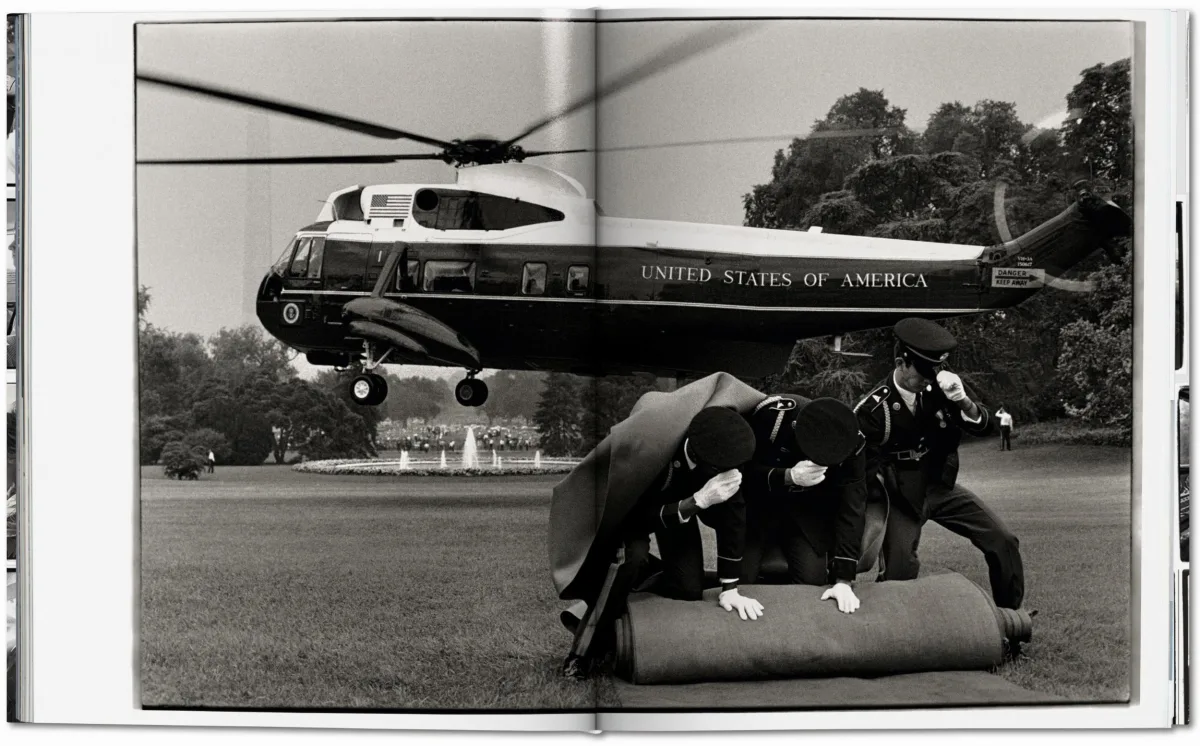 TASCHEN Annie Leibovitz. The Early Years. 1970–1983 Flash Sale