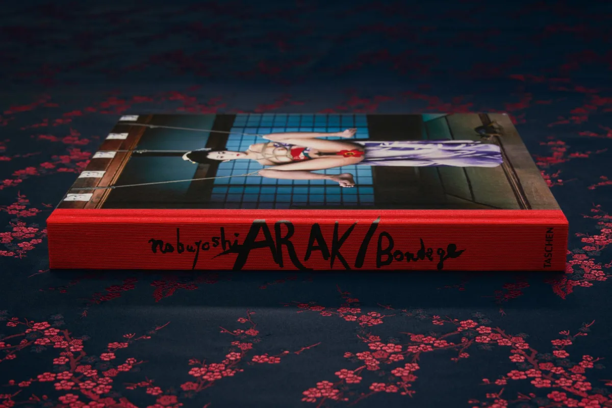 TASCHEN Araki. Bondage Fabrikpreis