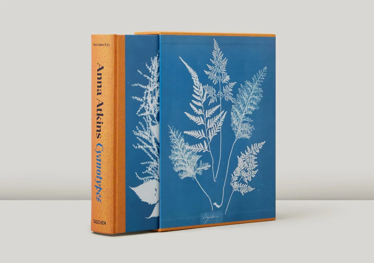 TASCHEN Anna Atkins. Cyanotypes Saisonale Angebote