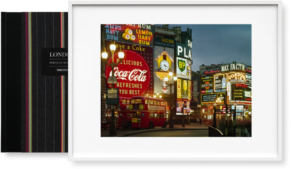 TASCHEN London. Portrait of a City, Paul Smith Edition No. 1–500 ‘Piccadilly Circus’