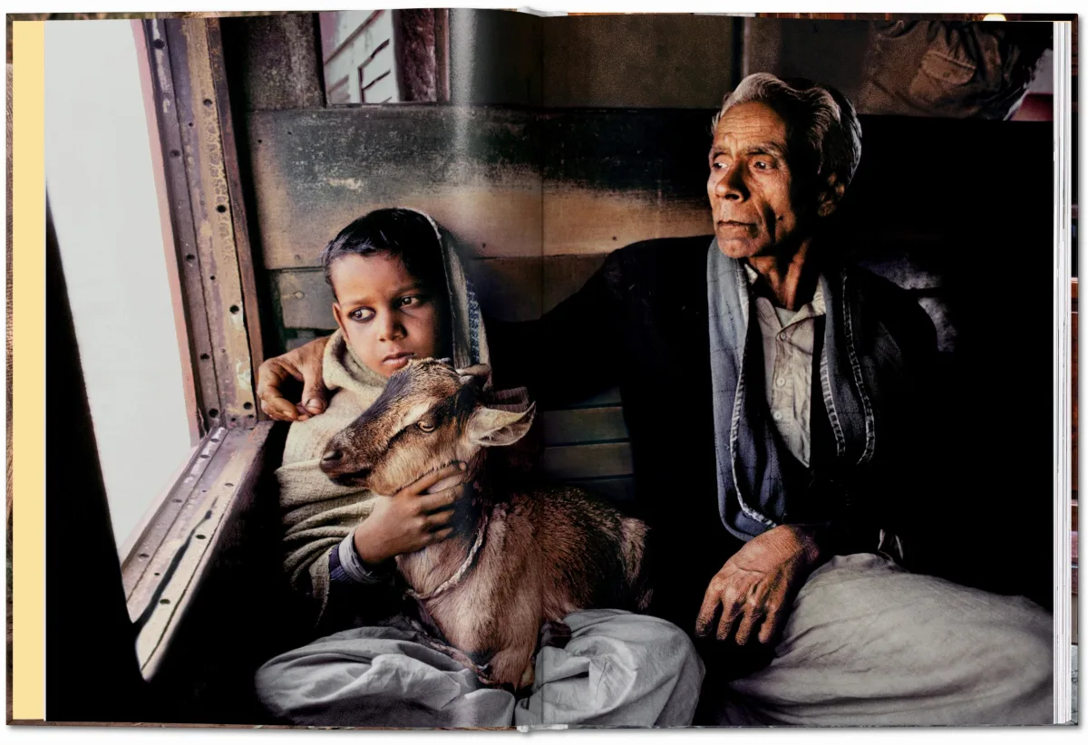 TASCHEN Steve McCurry. Animals Fabrikladen