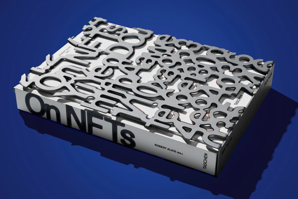 TASCHEN On NFTs. The Hard Code Edition Heißer Verkauf