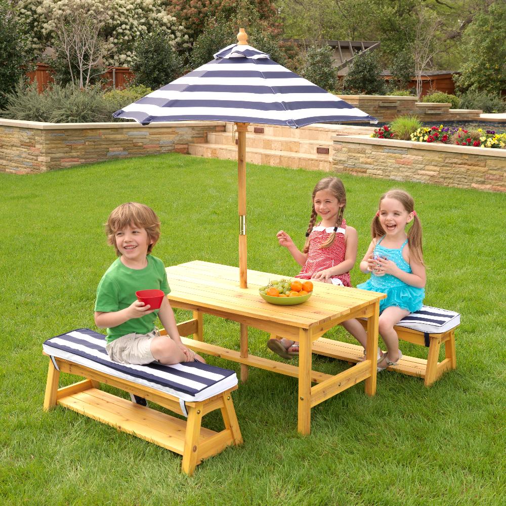 babymarkt Kinder Gartengarnitur mit Bänken Kissen und Sonnenschirm marineblau Tiefpreis