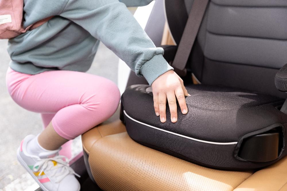 babymarkt Logico L i-Size Autokindersitz Midnight Verkauf