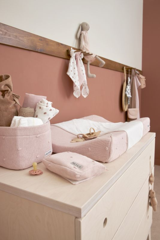 babymarkt Wickeltischkörbchen klein Knots Soft Pink im Angebot