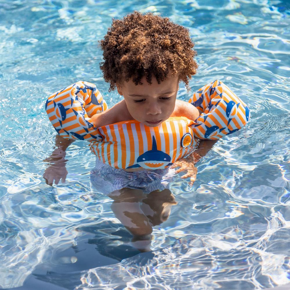 babymarkt Puddle Jumper Haie Schlussverkauf