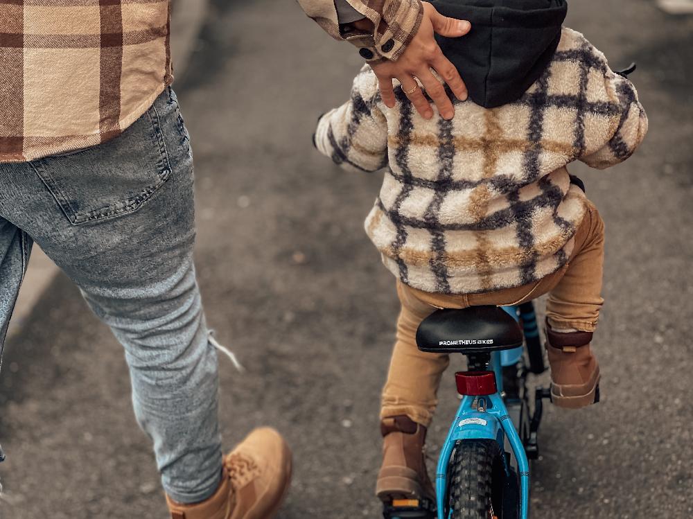 babymarkt Kinderfahrrad 12" mit Stützräder blau-schwarz Online Outlet