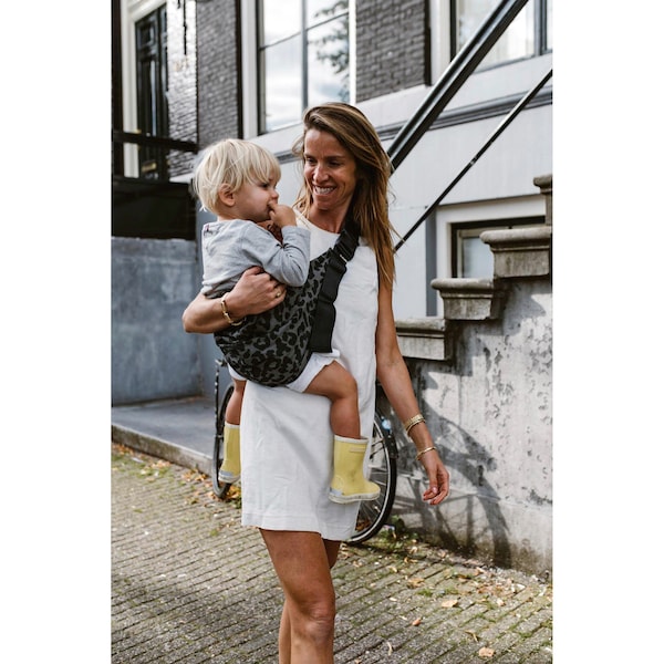 babywalz WILDRIDEHüfttrage Print leopard grey Auslauf