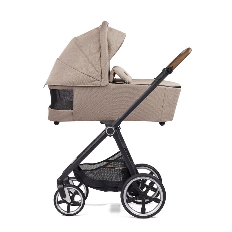 babyonlineshop Gesslein INDY M2 Swing Kinderwagen Gestell schwarz mit Panorama Lyx Babywanne Farbe wählbar Black Friday