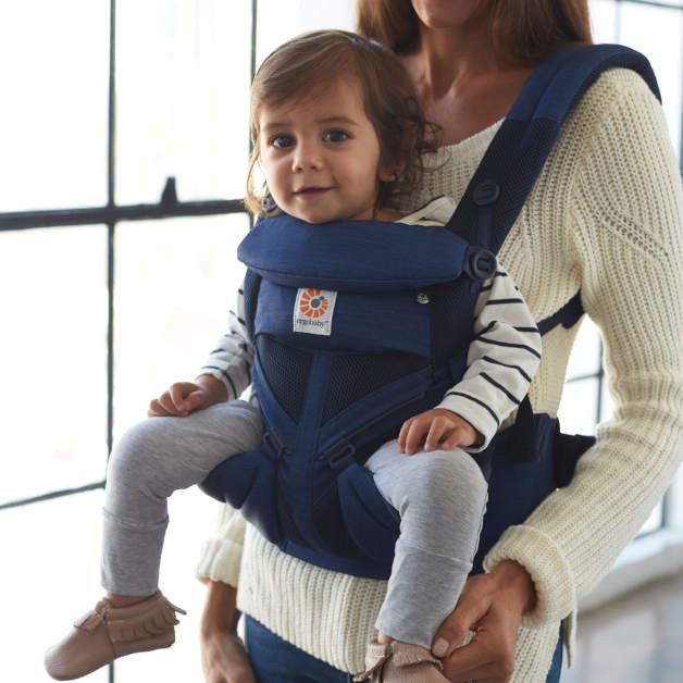 babyonlineshop Ergobaby Omni 360 Cool Air Mesh Indigo Weave Babytrage Exklusivangebot